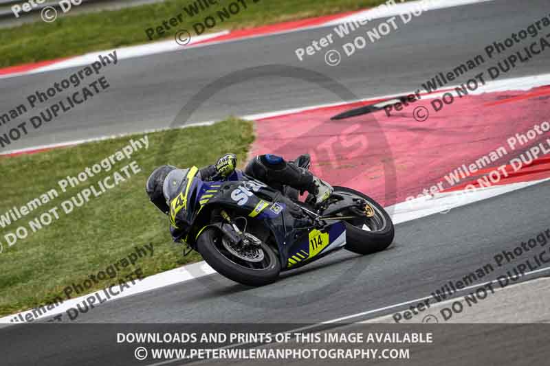 cadwell no limits trackday;cadwell park;cadwell park photographs;cadwell trackday photographs;enduro digital images;event digital images;eventdigitalimages;navarra;no limits trackdays;peter wileman photography;racing digital images;trackday digital images;trackday photos